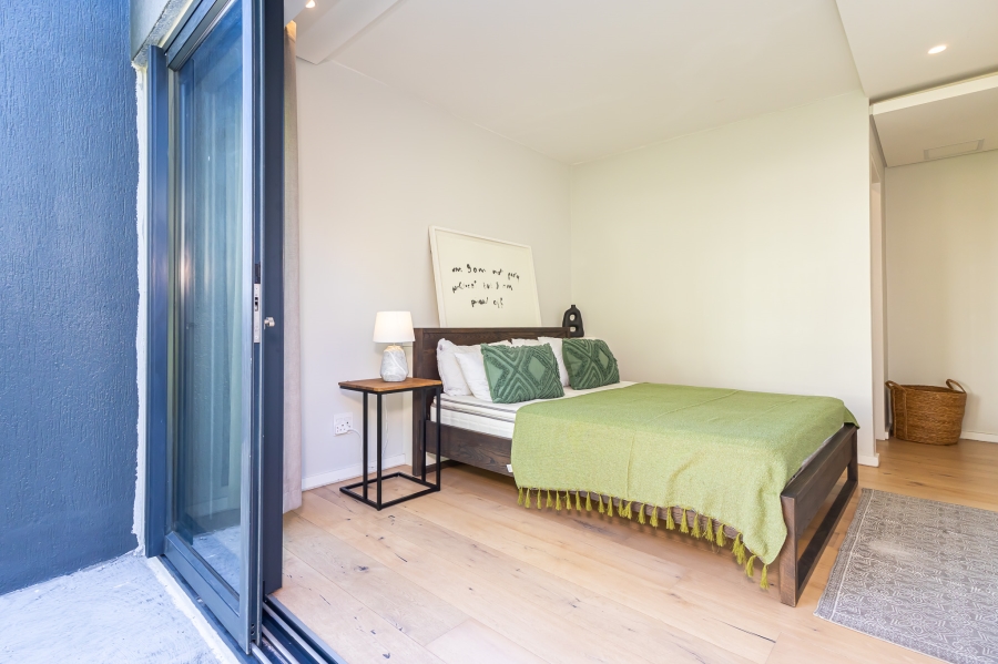 To Let 2 Bedroom Property for Rent in Sea Point Western Cape
